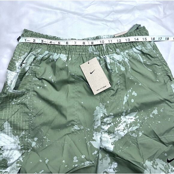 Nike Dri-FIT ADV A.P.S. Men’s Athletic Shorts DX6877-386 Green Men Large NEW - Picture 14 of 15